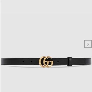 Black Gucci belt